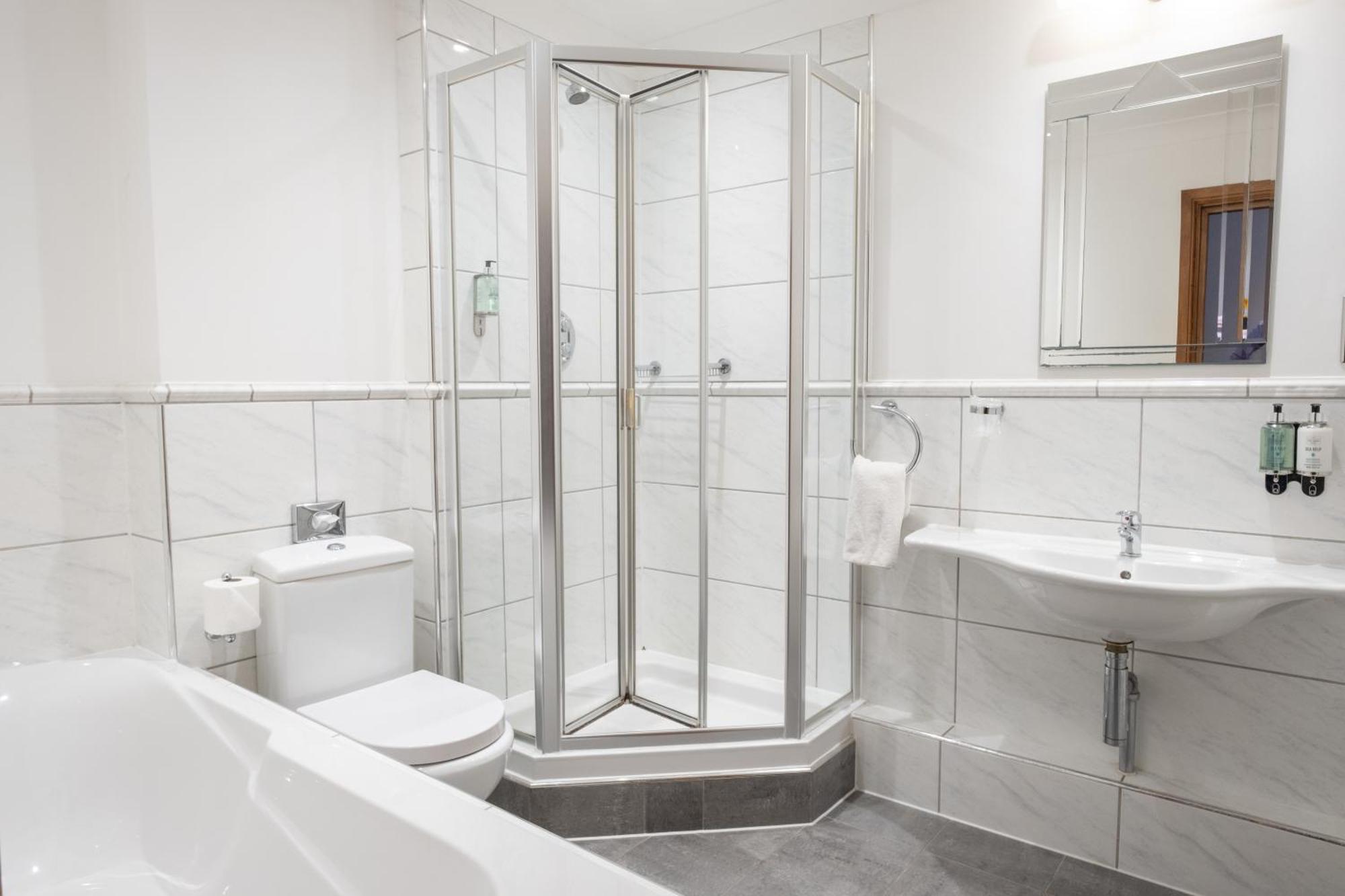 Hotel Dale Hill 4*
