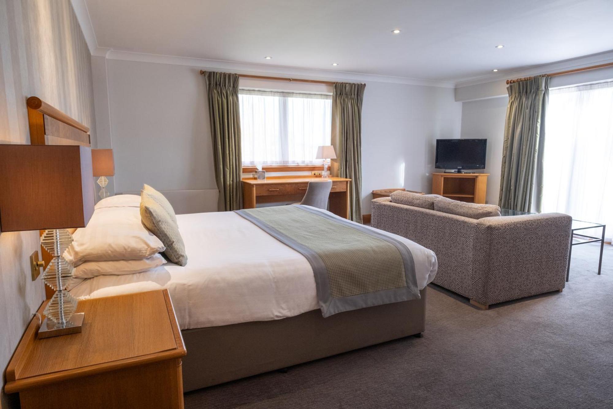 Hotel Dale Hill 4*